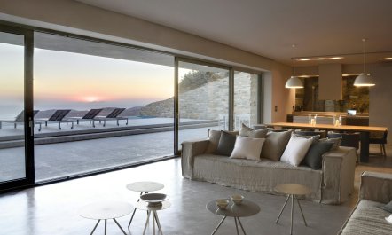 Oddyssey Rest 8