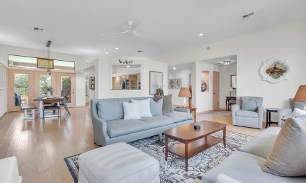 Red Rock Retreat 7