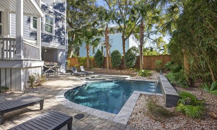 Coastal Comfort Embrace 4