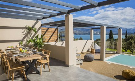 Lixouri Luxe 6