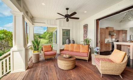 The Lush Lanai 4
