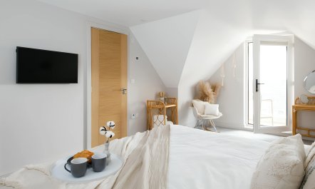 Coastal Sky Retreat 6