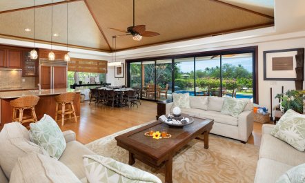 Lanai Living 1