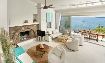 Golden Shores Bay 7
