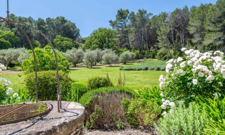 Bright Gardenside 7