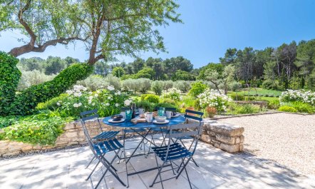 Bright Gardenside 6