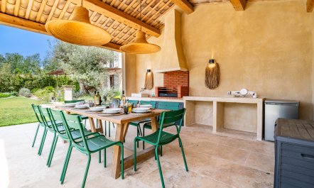 Olive Estate 6