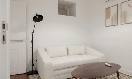 Alfama Calm 7