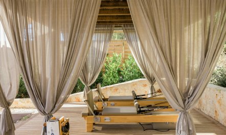 Mediterranean Ambiance 8