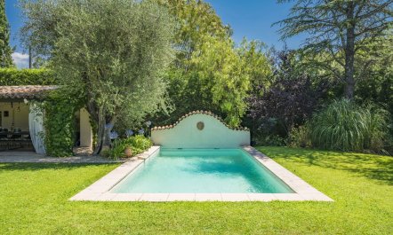 Poolside in Mougins