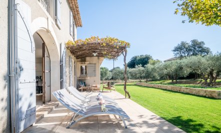 Proven&ccedil;al Serenity 1