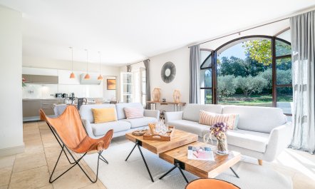 Proven&ccedil;al Serenity 8