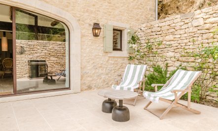 Auberive Garden 8