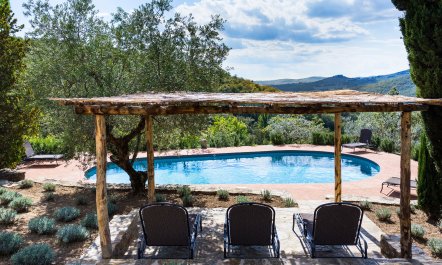 A Tuscan Pause 2