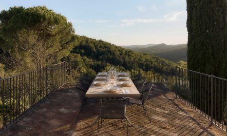 A Tuscan Pause 5