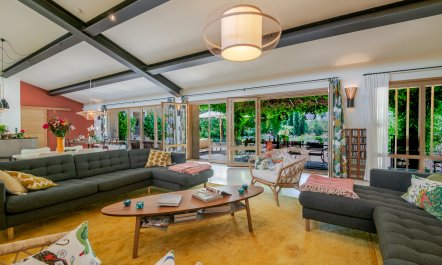 Idyllic Proven&ccedil;al Abode 8