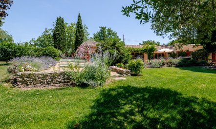 Idyllic Proven&ccedil;al Abode 3