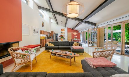 Idyllic Proven&ccedil;al Abode 1