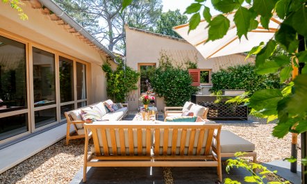 Idyllic Proven&ccedil;al Abode 6