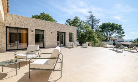 Provincial Charm 3
