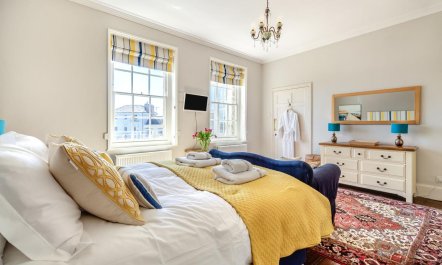 6 Bed in Southwold 4