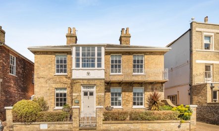 6 Bed in Southwold