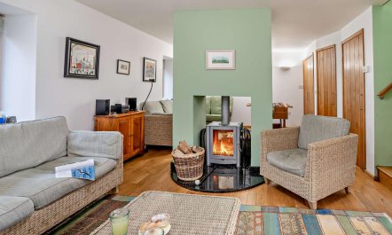 4 Bed in Llandovery 2