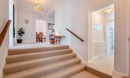 2 Bed in Eastbourne 5