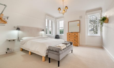 2 Bed in Eastbourne 7