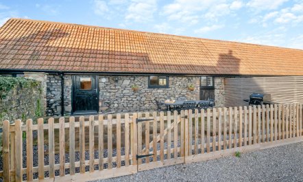 2 Bed in Clevedon 1