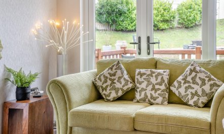 2 Bed in Gilfachrheda 2