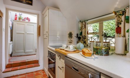 1 Bed in Chedworth 8