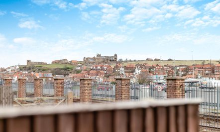 2 Bed in Whitby 2