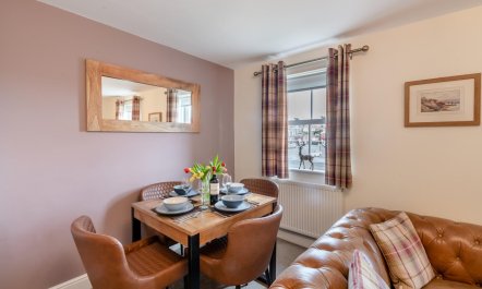 2 Bed in Whitby 4