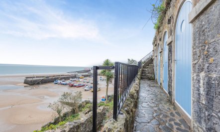 7 Bed in Tenby 8