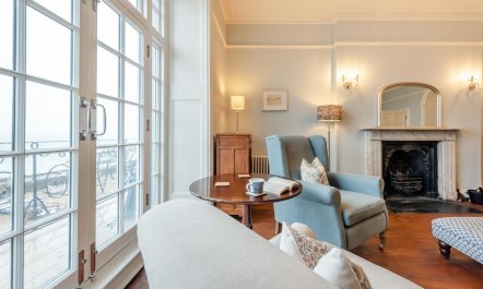 7 Bed in Tenby 9