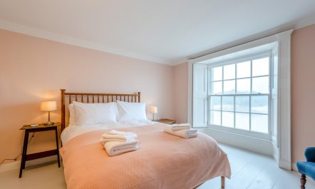 7 Bed in Tenby 5