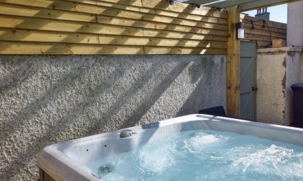 2 Bed in Morecambe 1