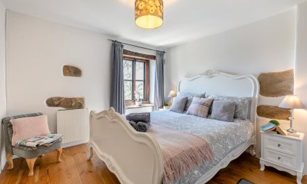 1 Bed in Longnor 7