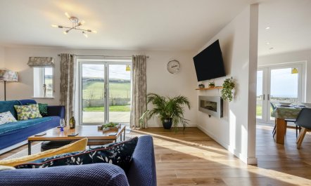 4 Bed in Aberarth 5