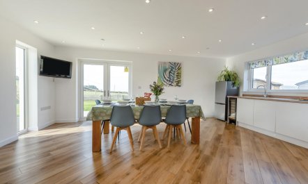 4 Bed in Aberarth 6