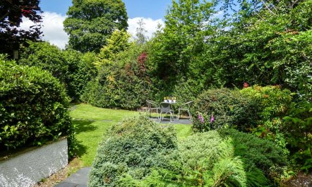 3 Bed in Comrie 1