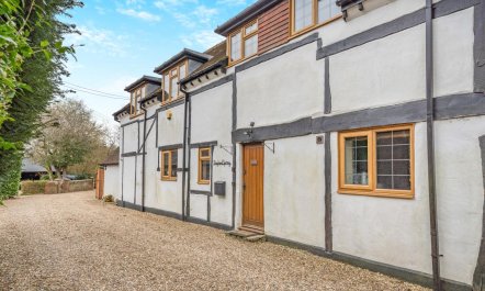 3 Bed in East Mills 3