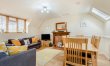 3 Bed in East Mills 0