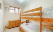 3 Bed in East Mills 9