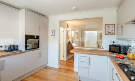 4 Bed in Ringstead 6