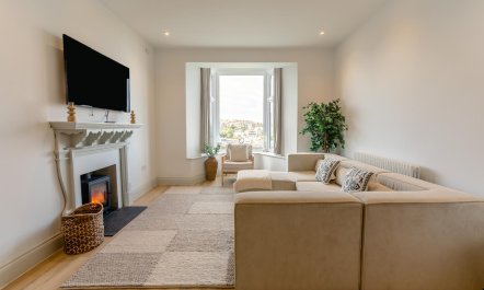 4 Bed in St. Ives