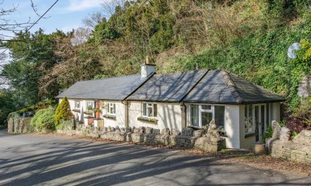 3 Bed in Grange-over-Sands