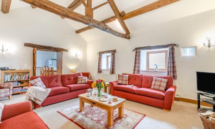 5 Bed in Litton 4