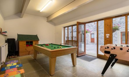 5 Bed in Litton 1